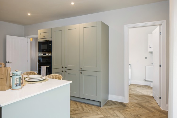 Walnut | Kitchen & Utility