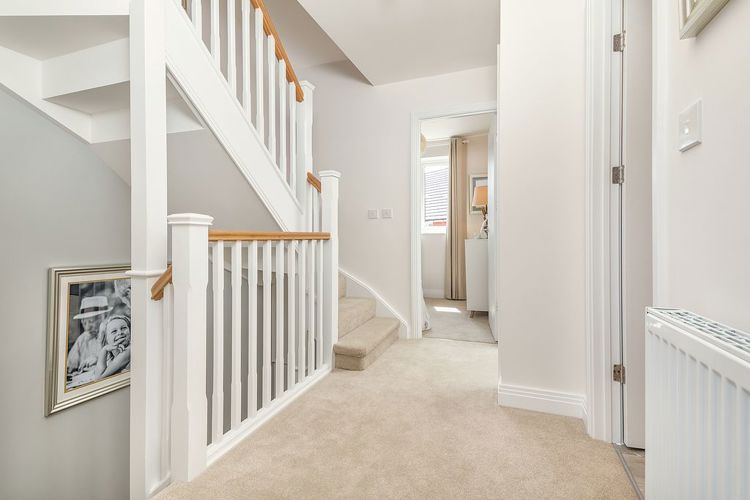 Vb1532149 7736 24 Plot46 Hammonds Gate Burgess Hill Landing