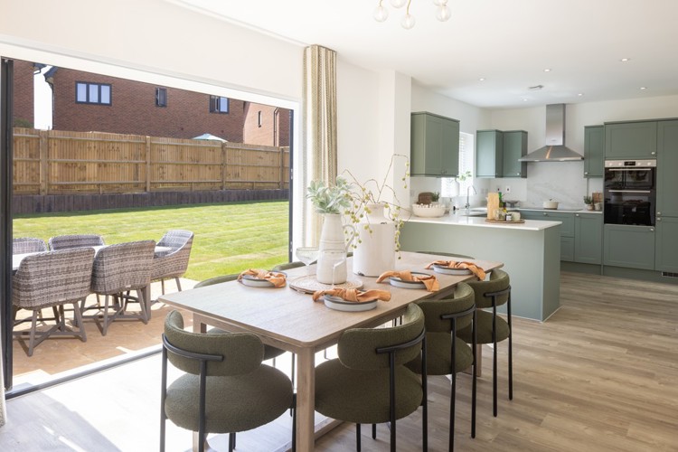 The Gidea Kitchen Dining At Cross Trees Park (2)