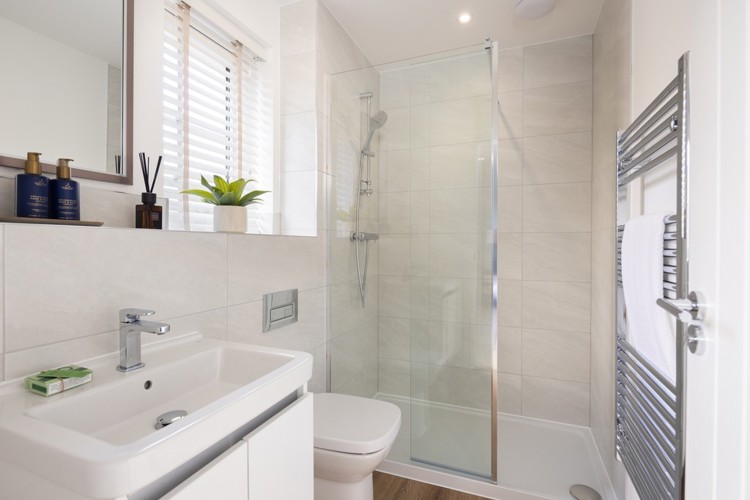Ensuite Chariotfields Biddenham