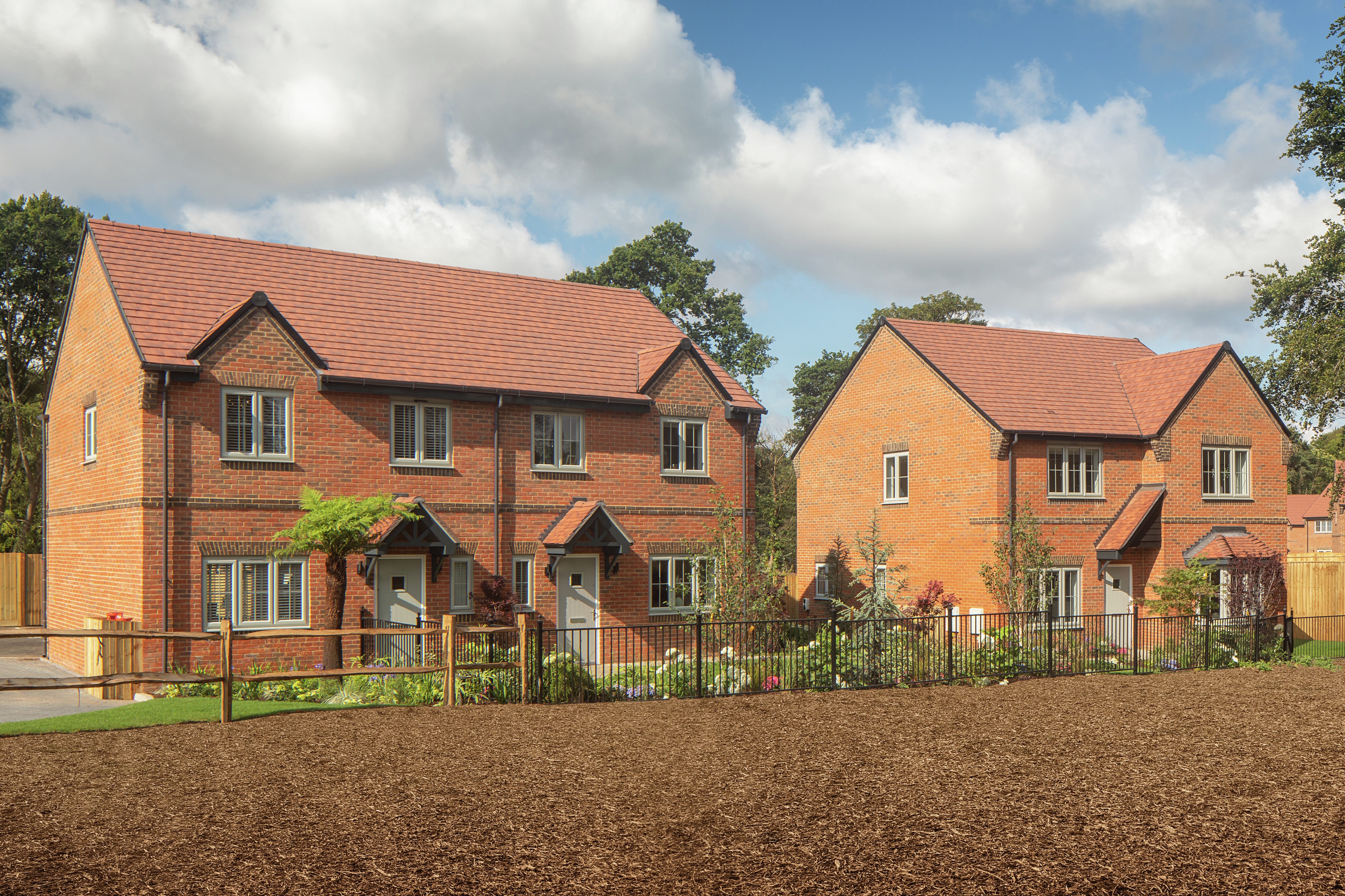 New build homes Thames