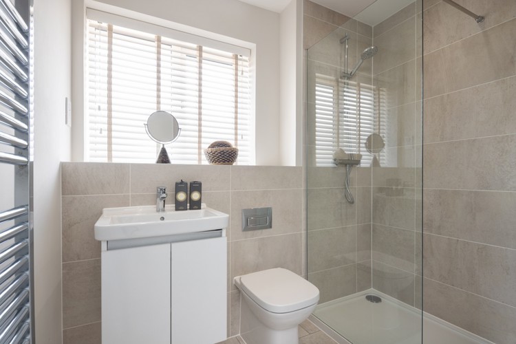 Houses for sale in Crowthorne