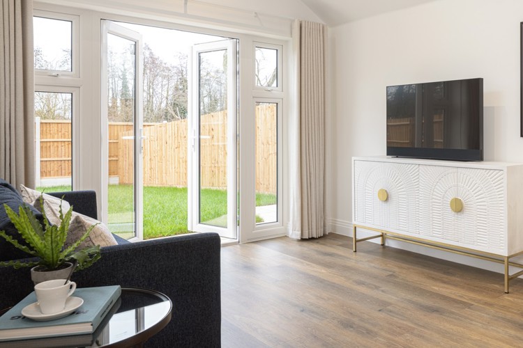 The Dandelion Family Room Wivenhoe Gardens