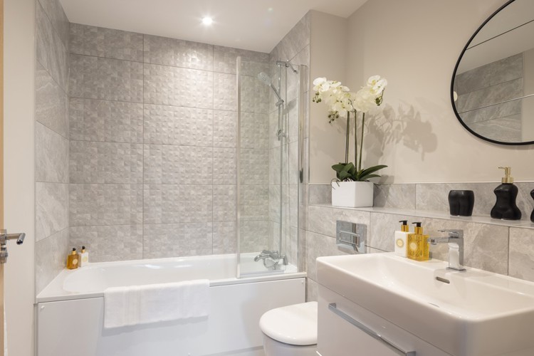 3 bedroom home for sale in Weybridge 