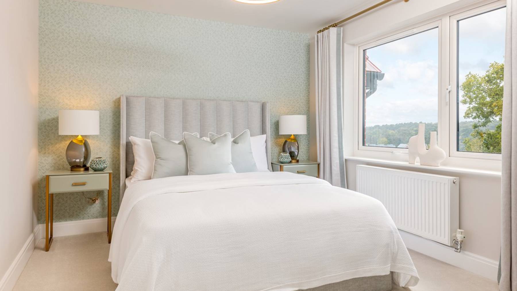 Bedroom of houses for sale in Deepcut