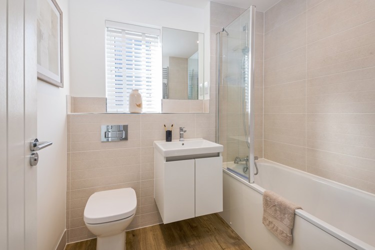 Bathroom Chariotfields Biddenham