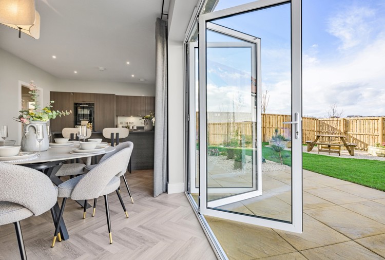 Vb5650441 20260227 Cala Homes Lathallan Grange Evan Kitchen Dining 009 1600X1079
