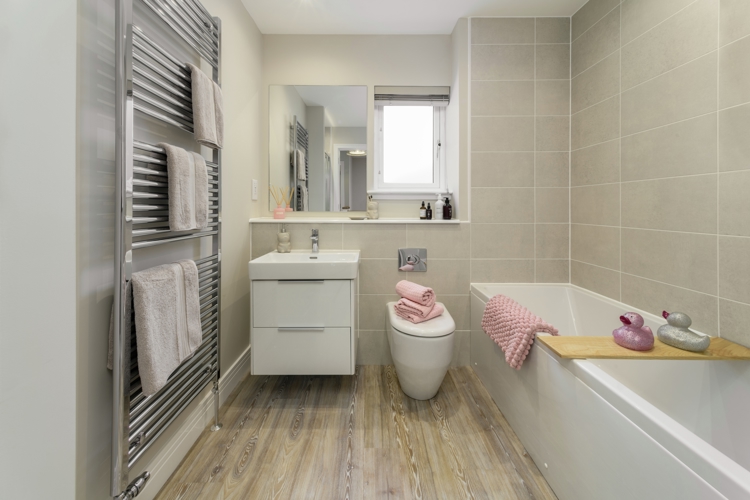 Vb1913260 CALA Cults Fraiarsfield West Barrie Family Bathroom Zacandzac