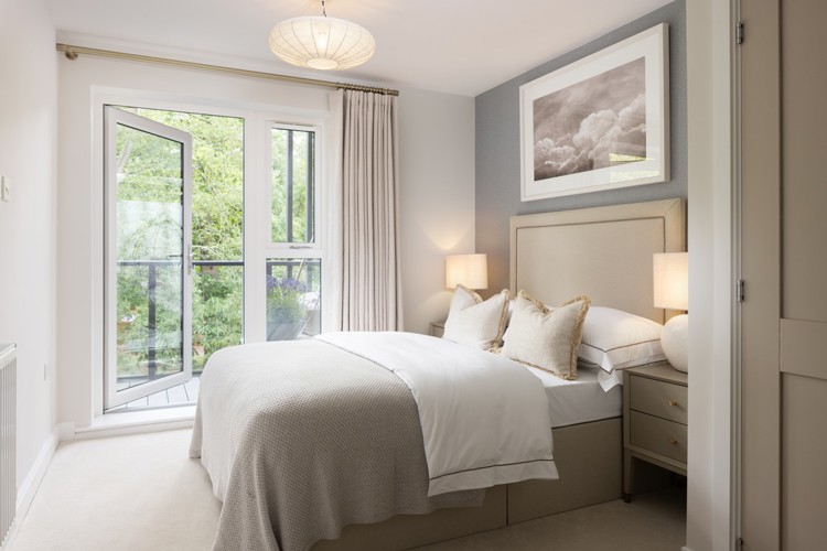 Houses for sale in Weybridge Surrey