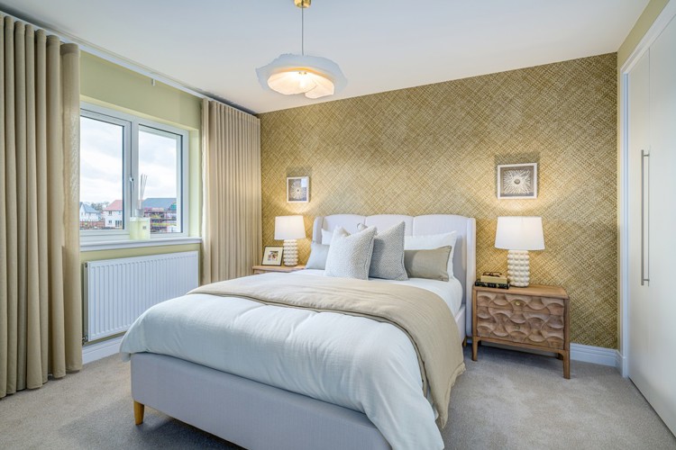 4 bedroom showhome | bedroom with fitted wardrobes