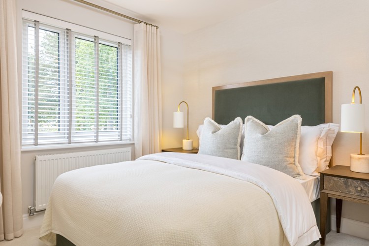 Bedroom of houses for sale in Deepcut