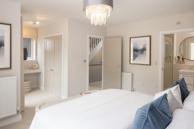 New build homes in Ascot