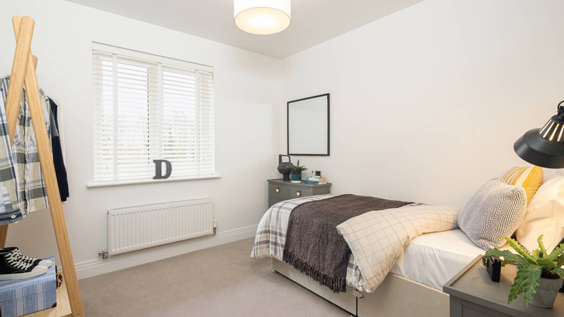 The Whitebeam, Samuel Gardens, Bedroom