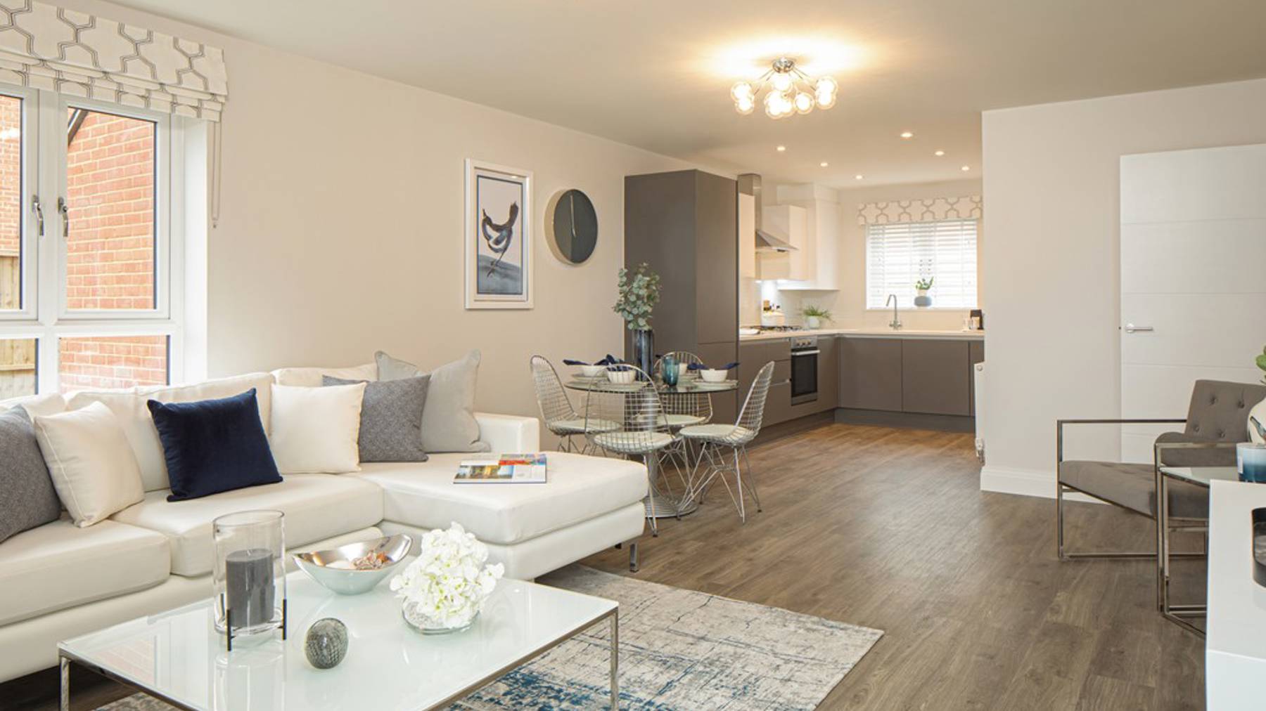 Yearsely Apartments GF Ingatestone Kitchen Dining