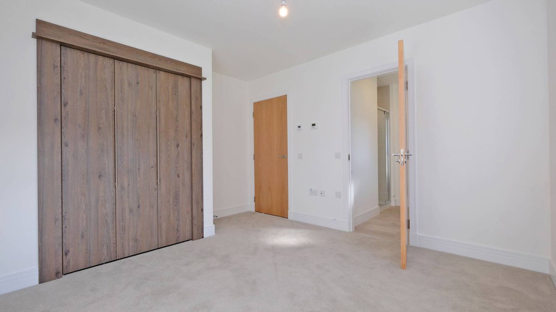 Plot 1_Southbank_bed1