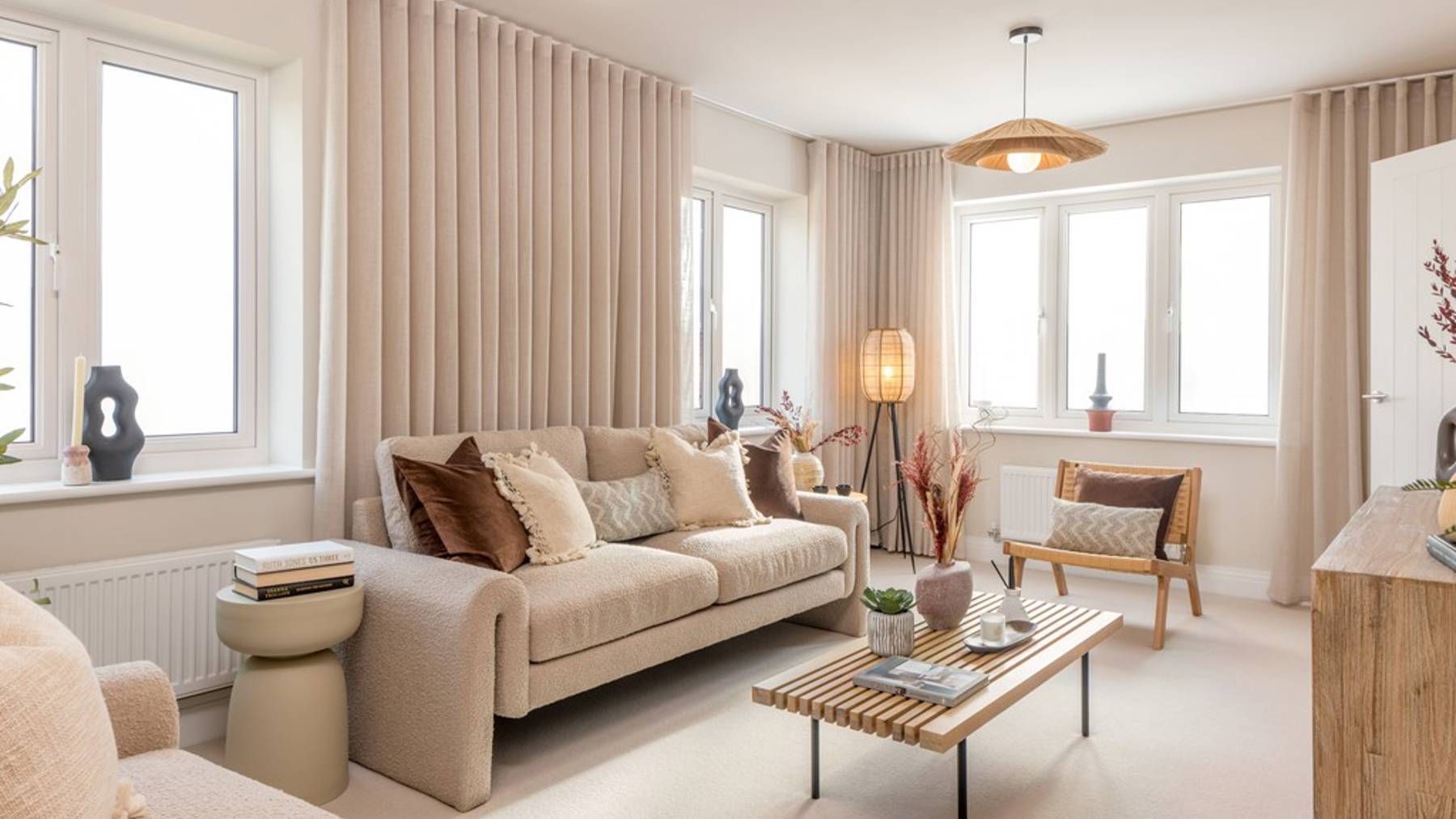 Chestnut sittingroom