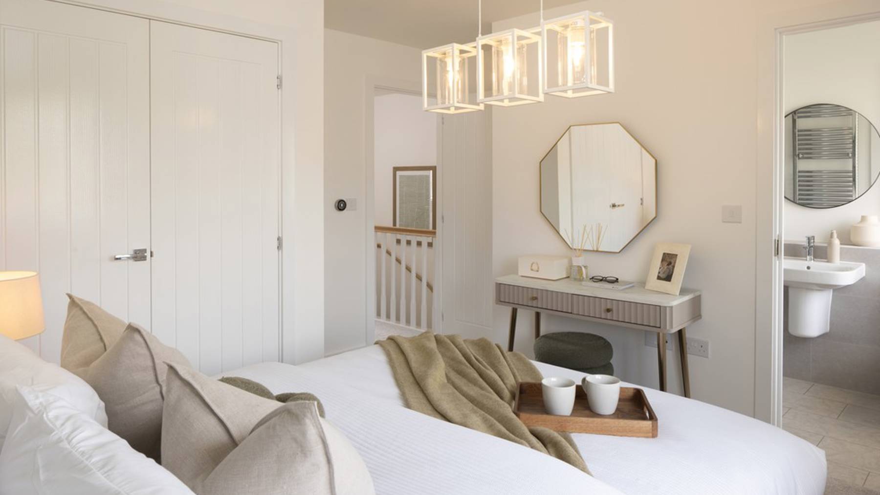 Langley Bedroom photography, Cross Trees Park, Shrivenham