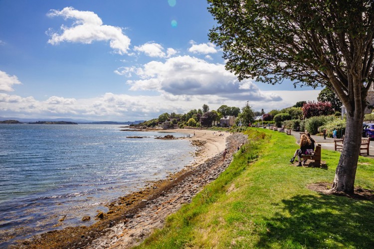 Aberdour Beach Shot | 3, 4 & 5 Bedroom Cala Homes 