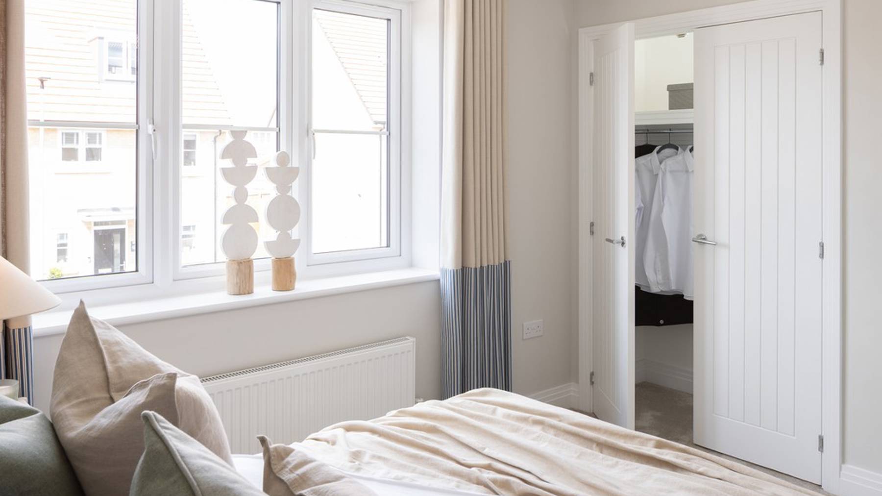 Burwell Apartments SF 1 Bed Netherhall Bedroom