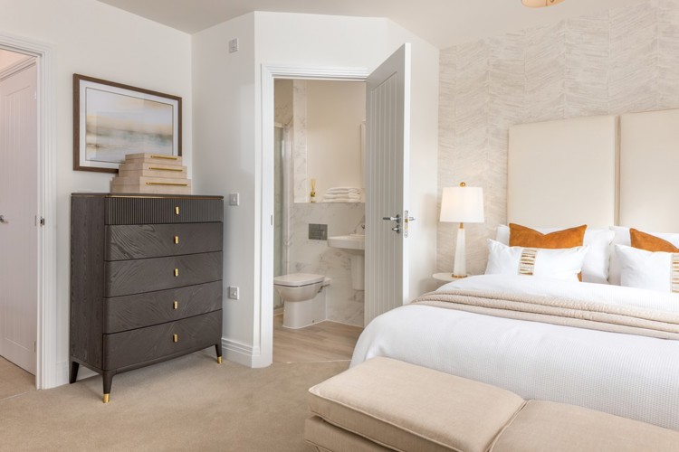 Poplar house type bedroom with ensuite, 4 bedroom house for sale in Didcot