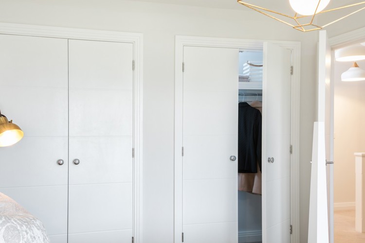 The Thorney Bedroom1 Wardrobe Netherhall Gardens, Cambridge