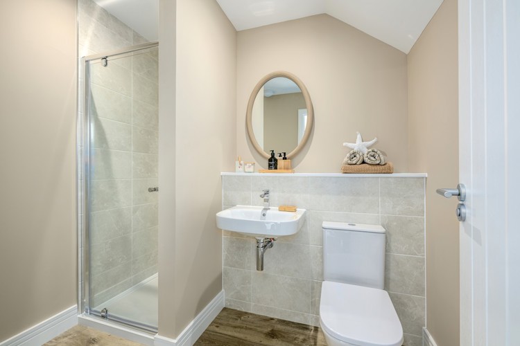 Vb5782182 20260911 Cala Homes Hillside Gardens Logan Bedroom 2 Ensuite 001 1024X683