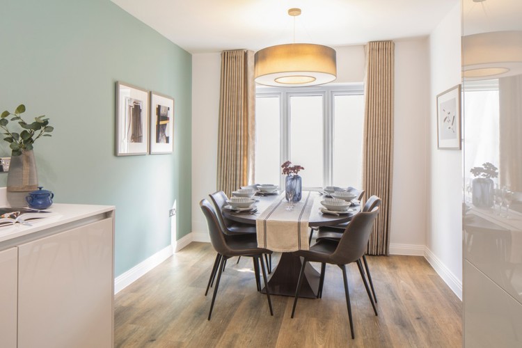 Kitchen Dining Chariotfields Biddenham (1)