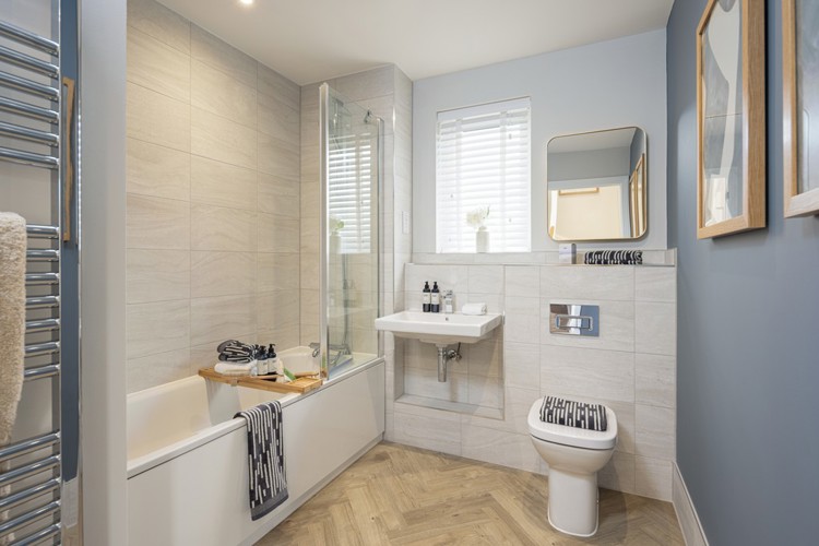 Netherhall Gardens The Shelford Bathroom