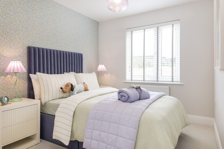 Bedroom of houses for sale in Deepcut