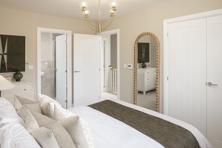 Nobel Park, Poplar Bedroom 4 Bedroom House For Sale In Didcot (7)