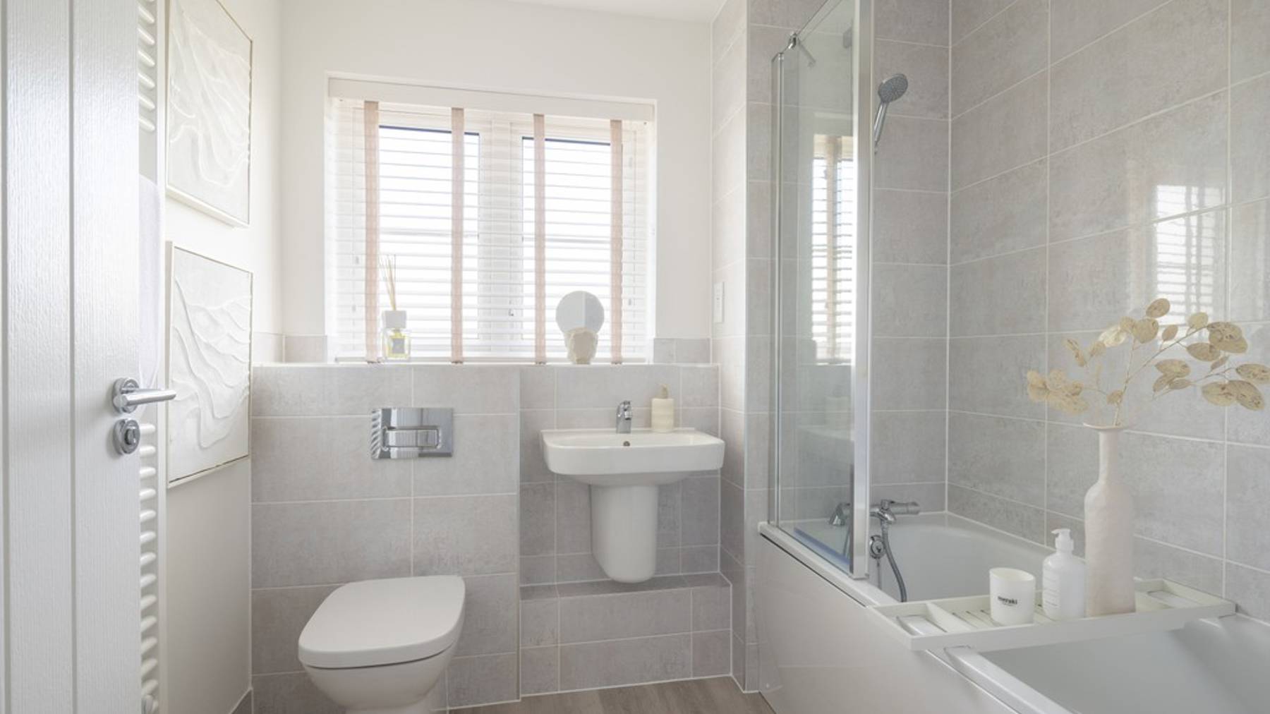 The Cedar Randall Fields Bathroom