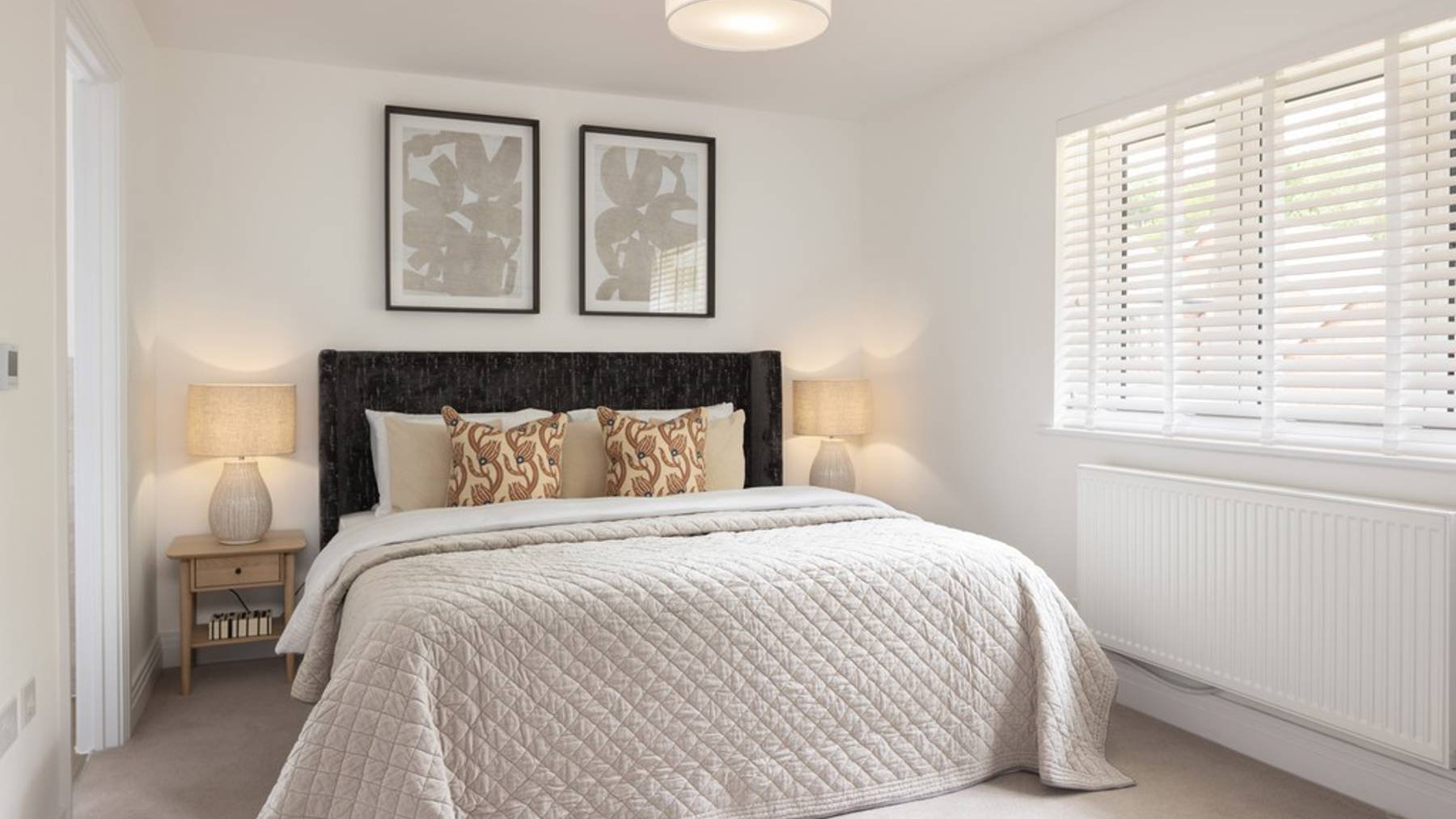 Edmund Park Hawthorn Bedroom1
