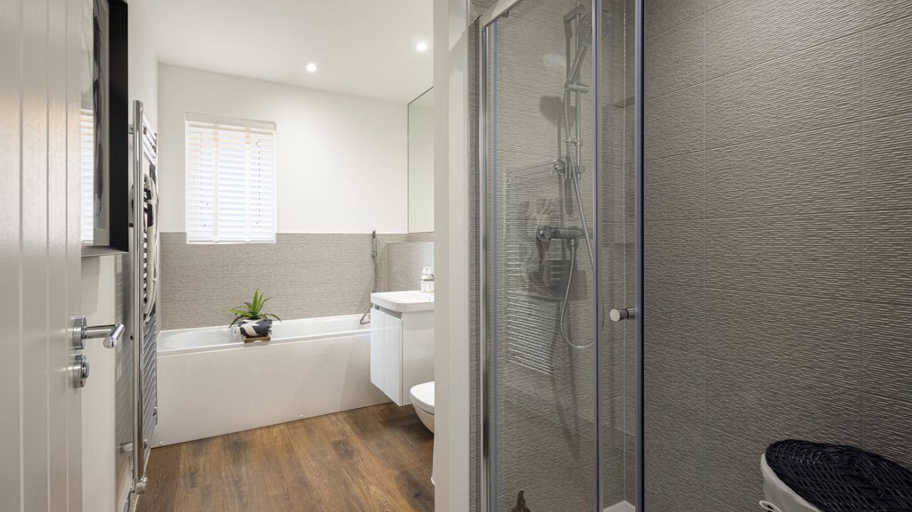 The Whitebeam, Randall Fields, Bathroom