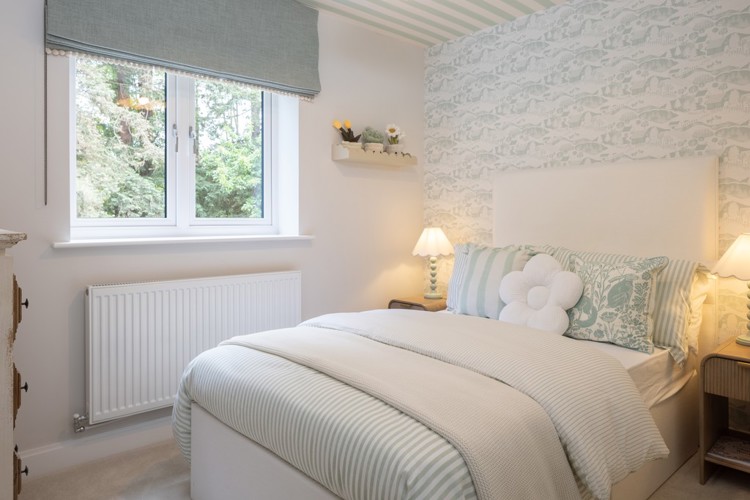 The Orpine Bed3 Wivenhoe Gardens