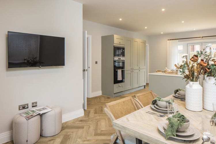 Walnut | Kitchen/Dining/Living