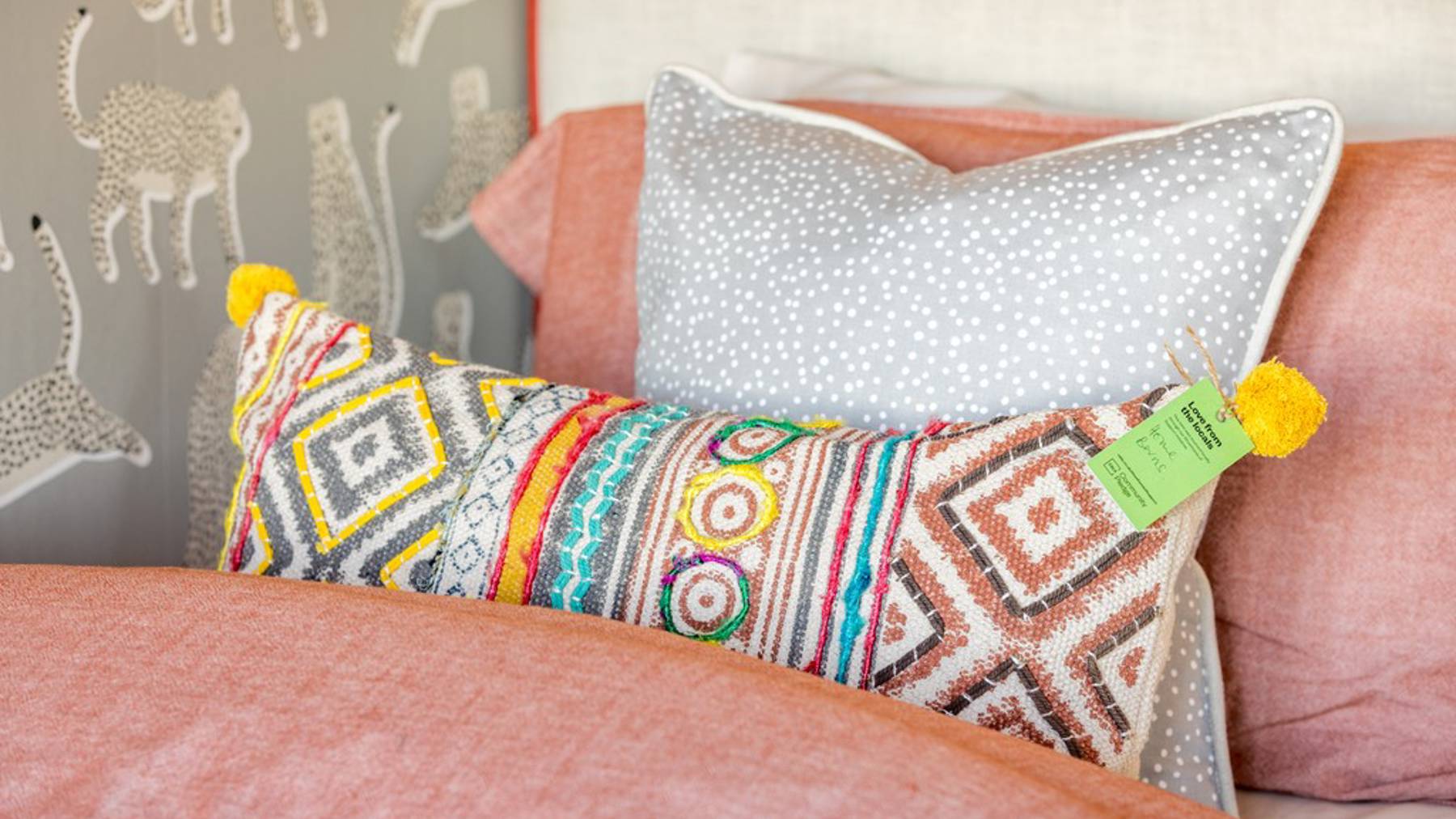 Woven cushion_Ford Barrns_Ufford Chase Showhome of Support