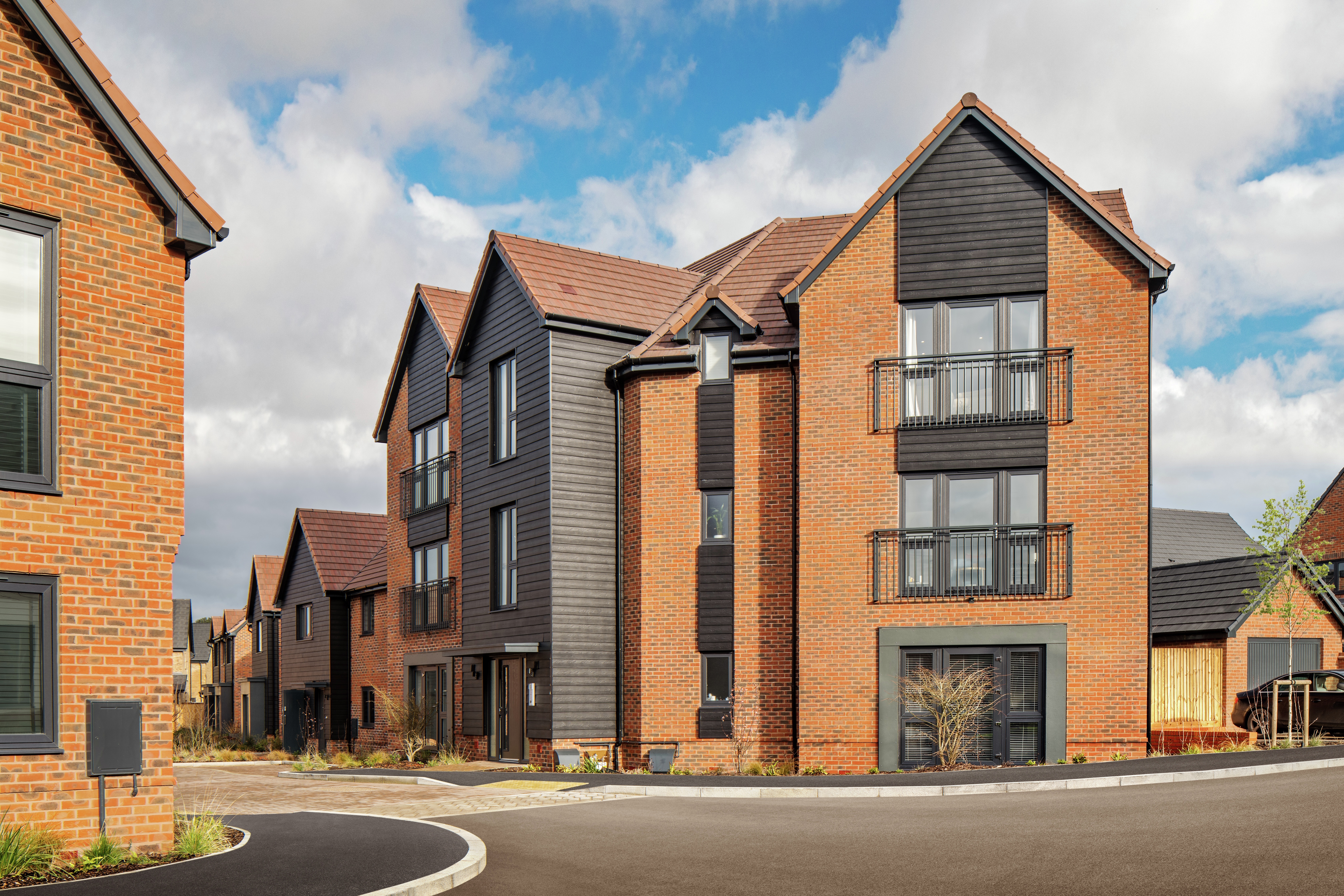 Specification at Cala at Buckler's Park, Crowthorne