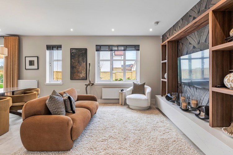 5 bedroom home for sale | family area | Cala Homes 