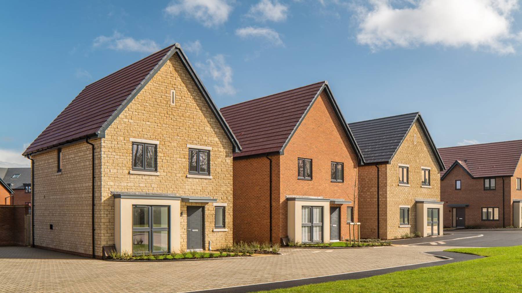 Drayton 3 bedroom home for sale in Swindon