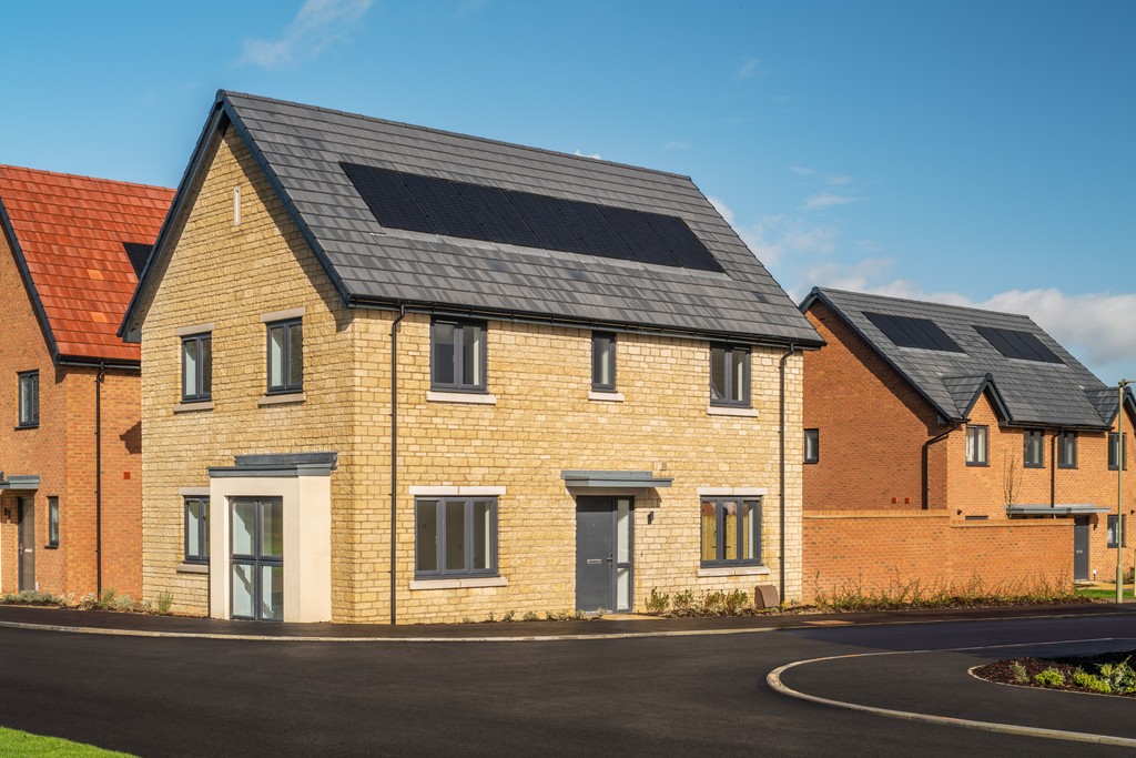Warrington 4 bedroom home for sale at Cross Trees Park, Shrivenham