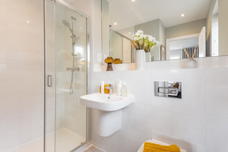 Peony house type ensuite, 5 bedroom house for sale in Bicester
