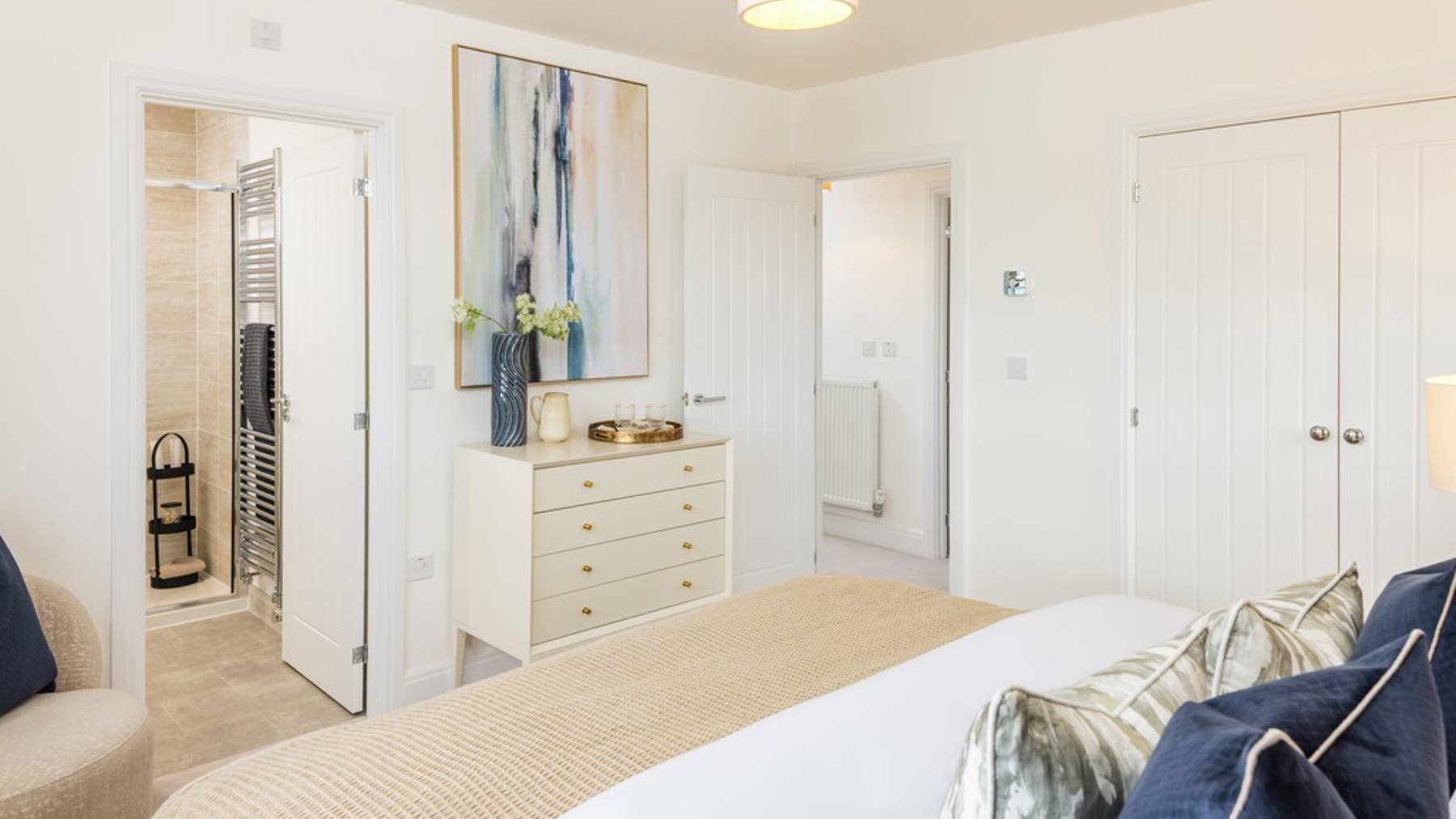 The Charlton Staggs Farm bedroom one (2)