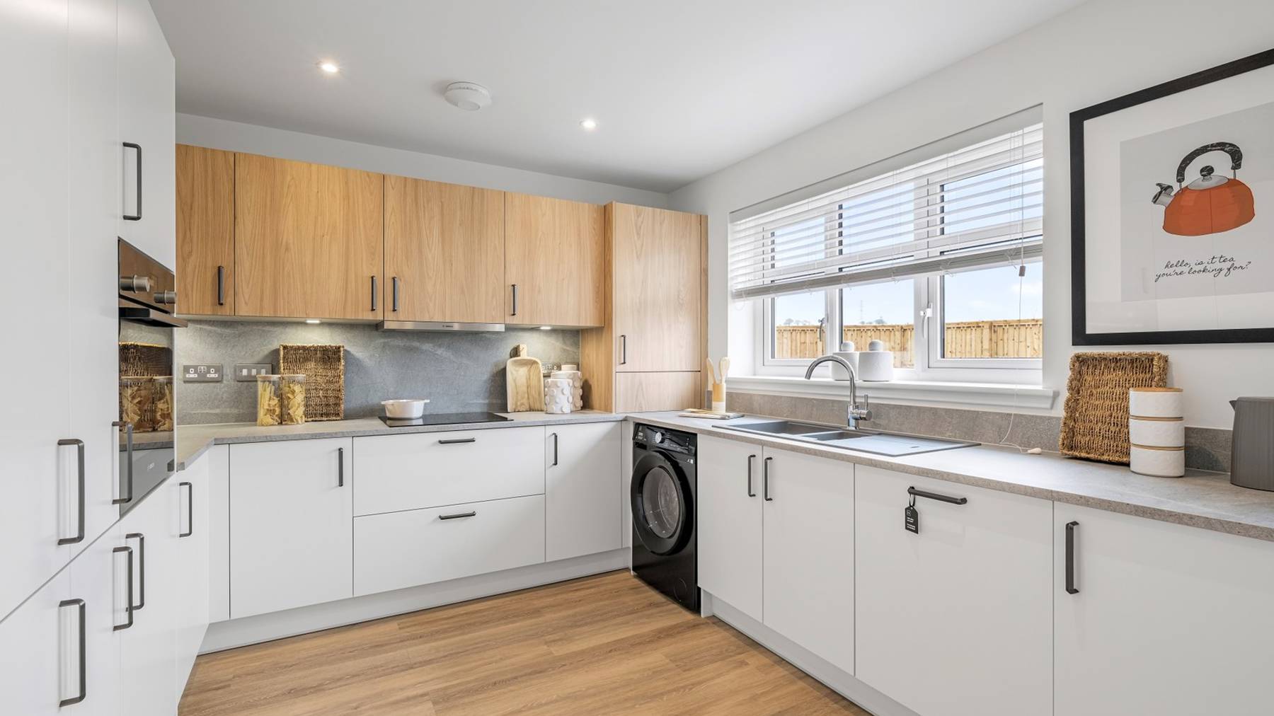 Vb5650249 20260226 Cala Homes Lathallan Grange Avon Kitchen Dining 004 1600X1077