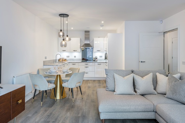 Yearsely Apartments SF Ingatestone Bathroom Kitchen Dining