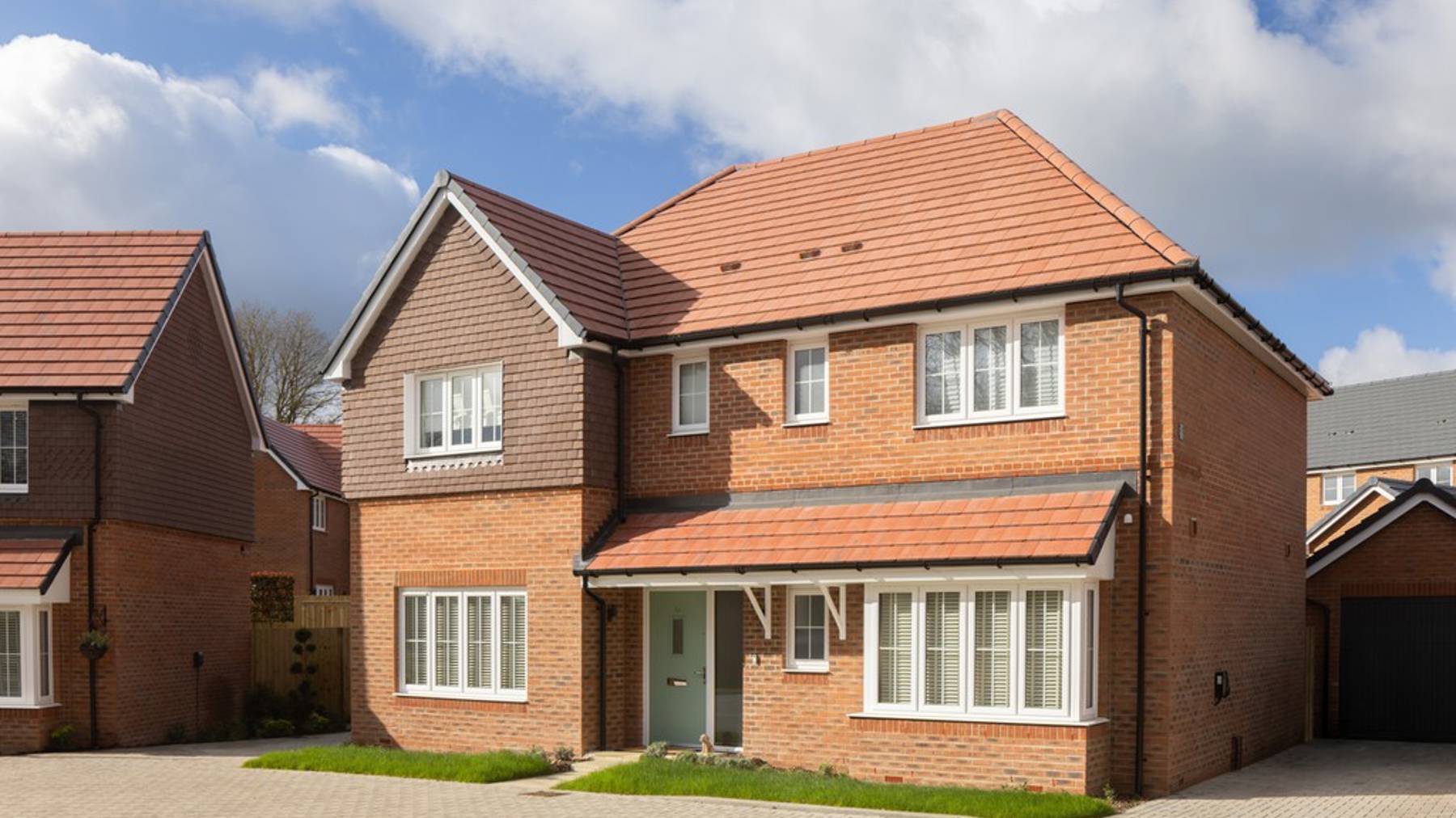 External image of 4 bed houses for sale in Finchampstead