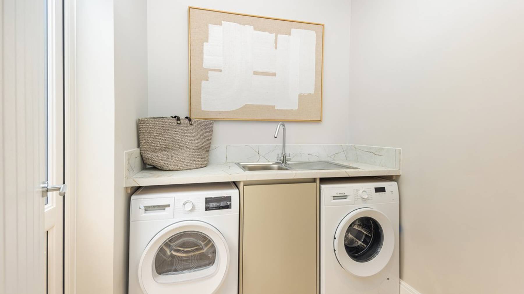 Staggs Farm Kenilworth Utility