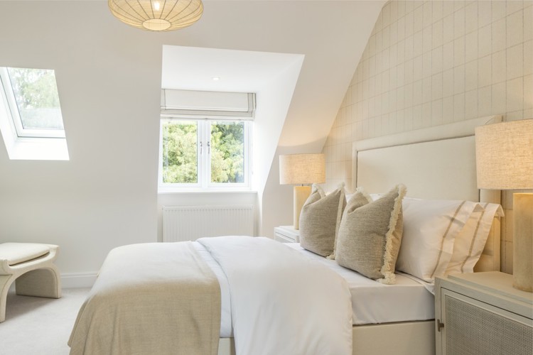 The Fern Bedroom Ingatestone Grove