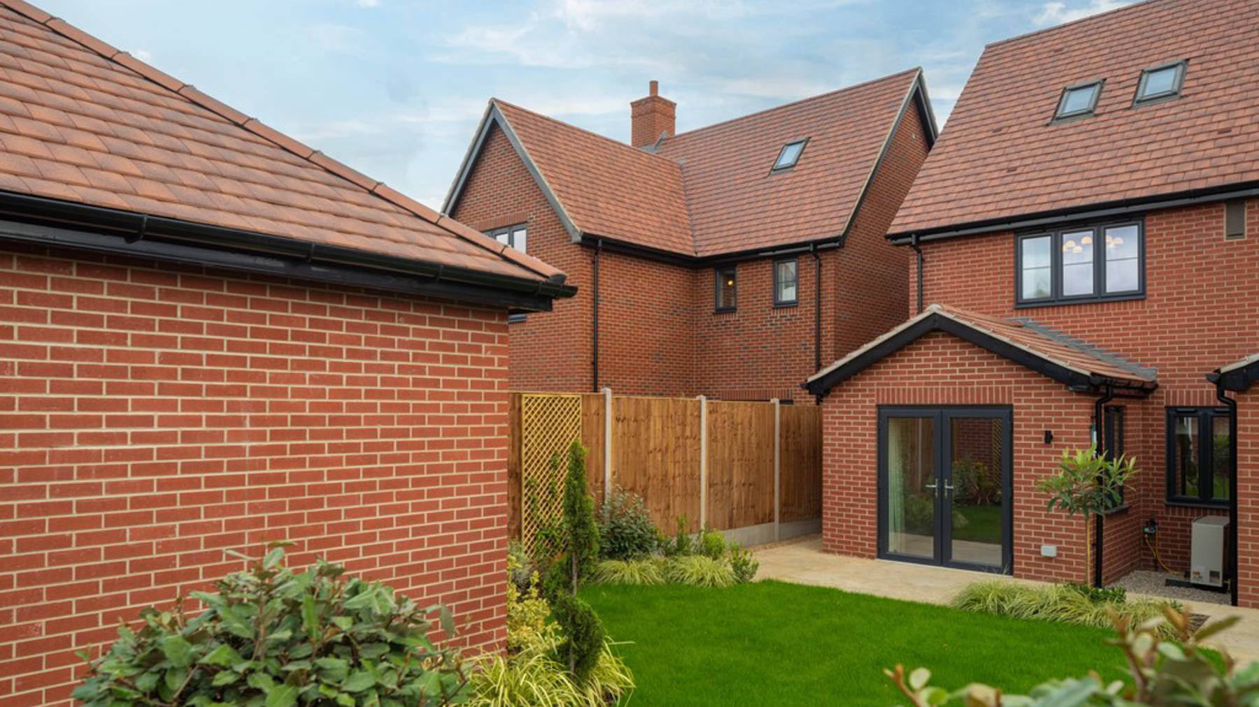 Ingatestone Grove - The Twinberry - External