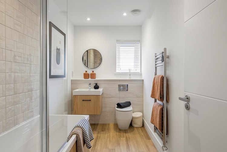Vb5650219 20260226 Cala Homes Lathallan Grange Avon Bathroom 001 1600X1070