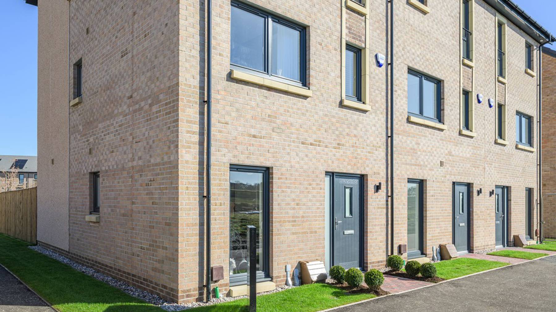  4 bedroom townhouse for sale | external
